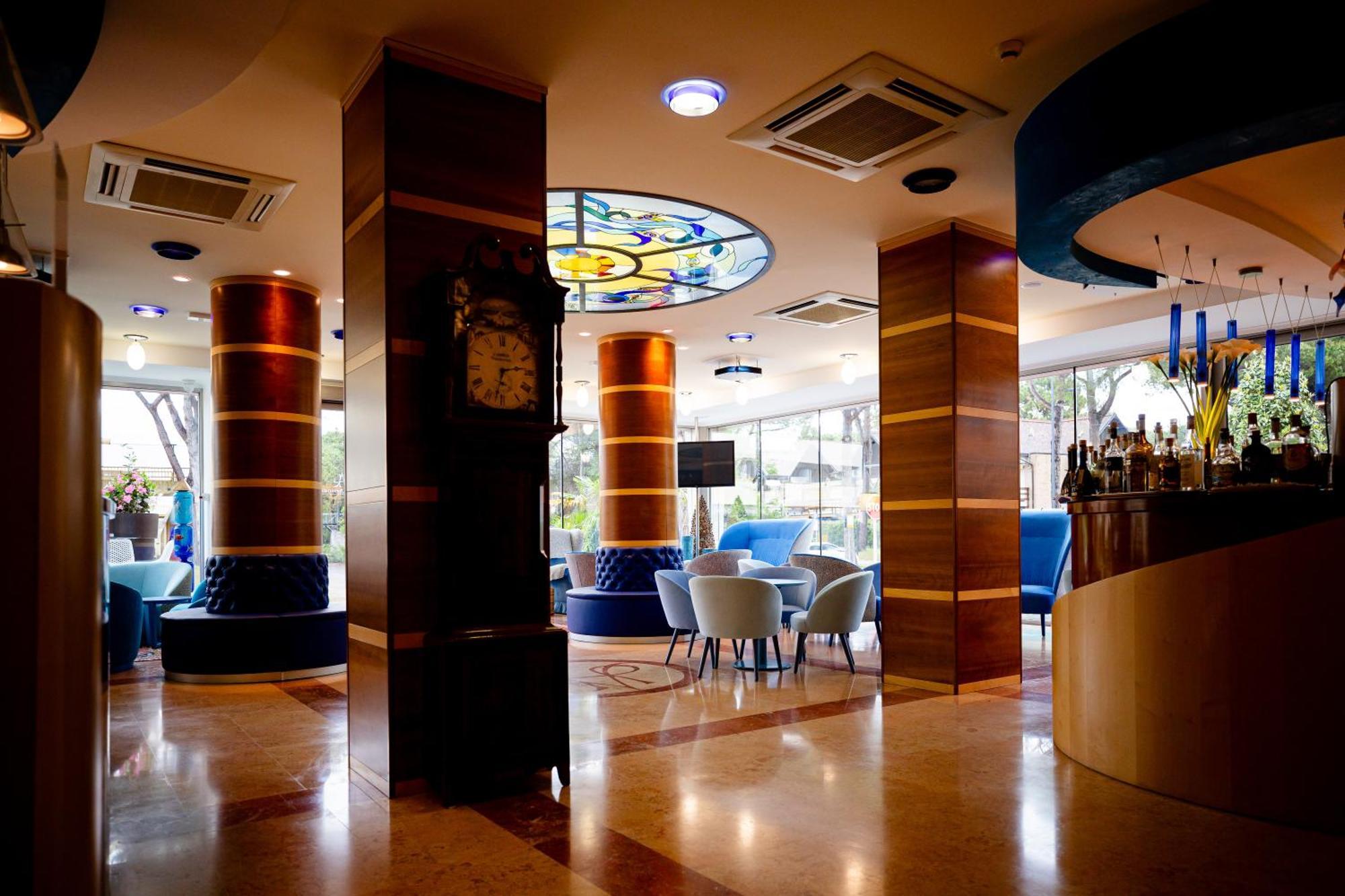 Hotel Arizona Lignano Sabbiadoro Zewnętrze zdjęcie